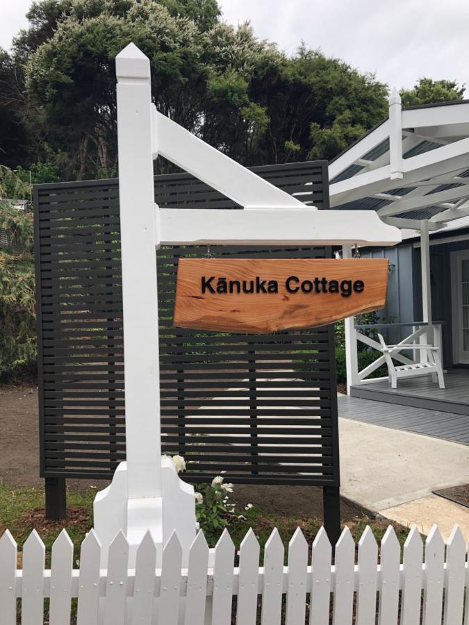 Kanuka Cottage - Tranquil And Relaxing อาคาโรอา ภายนอก รูปภาพ